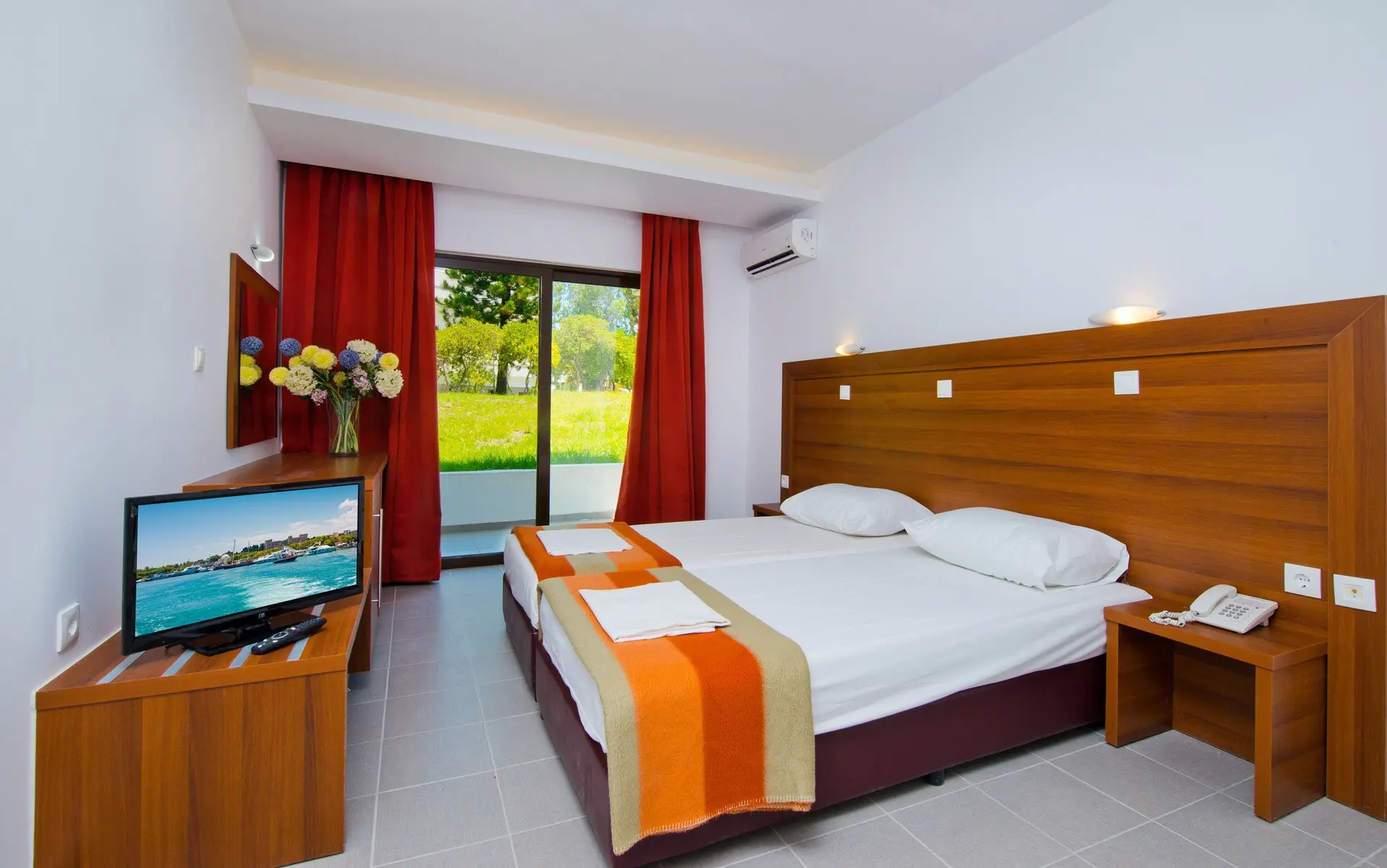 Afandou Blu — AFANDOU BLU