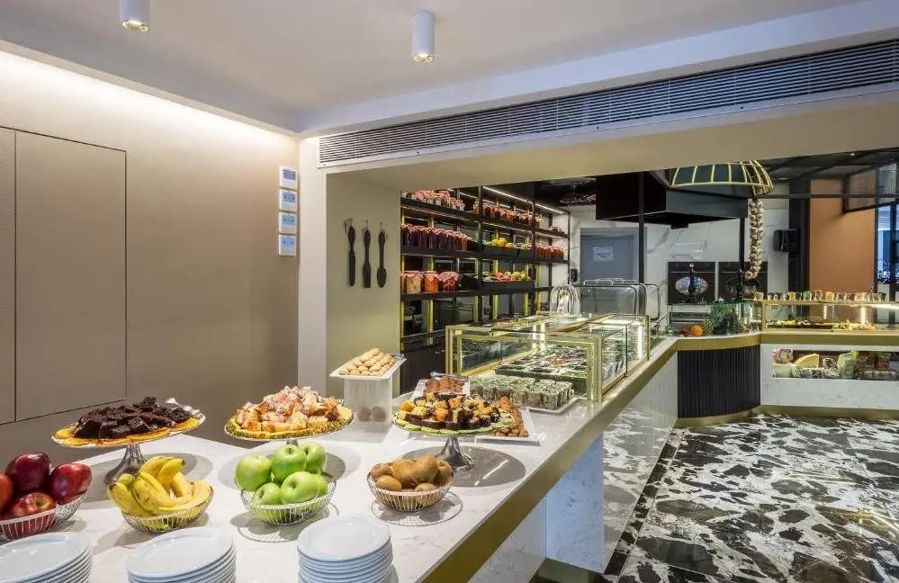 Airotel Stratos Vassilikos — AIROTEL STRATOS VASSILIKOS