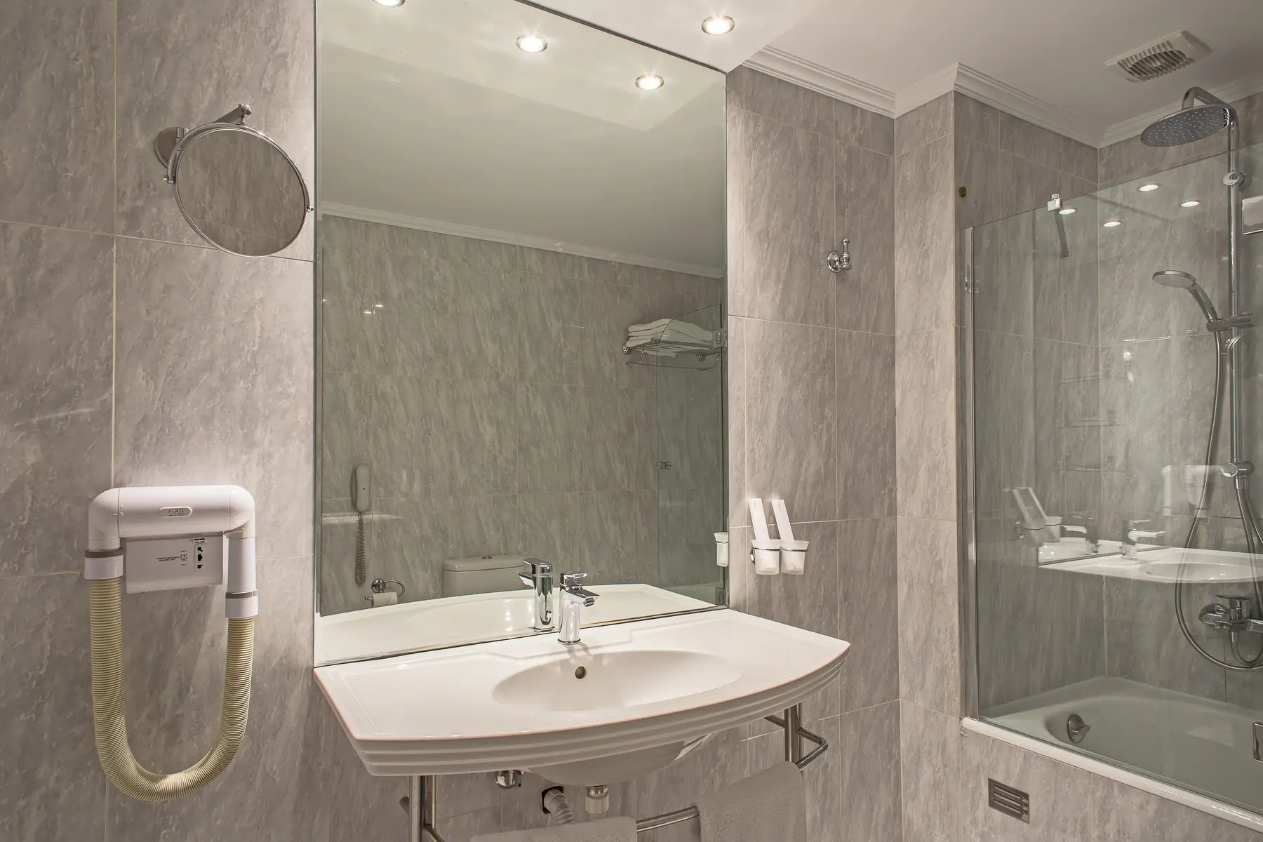 Airotel Stratos Vassilikos — AIROTEL STRATOS VASSILIKOS