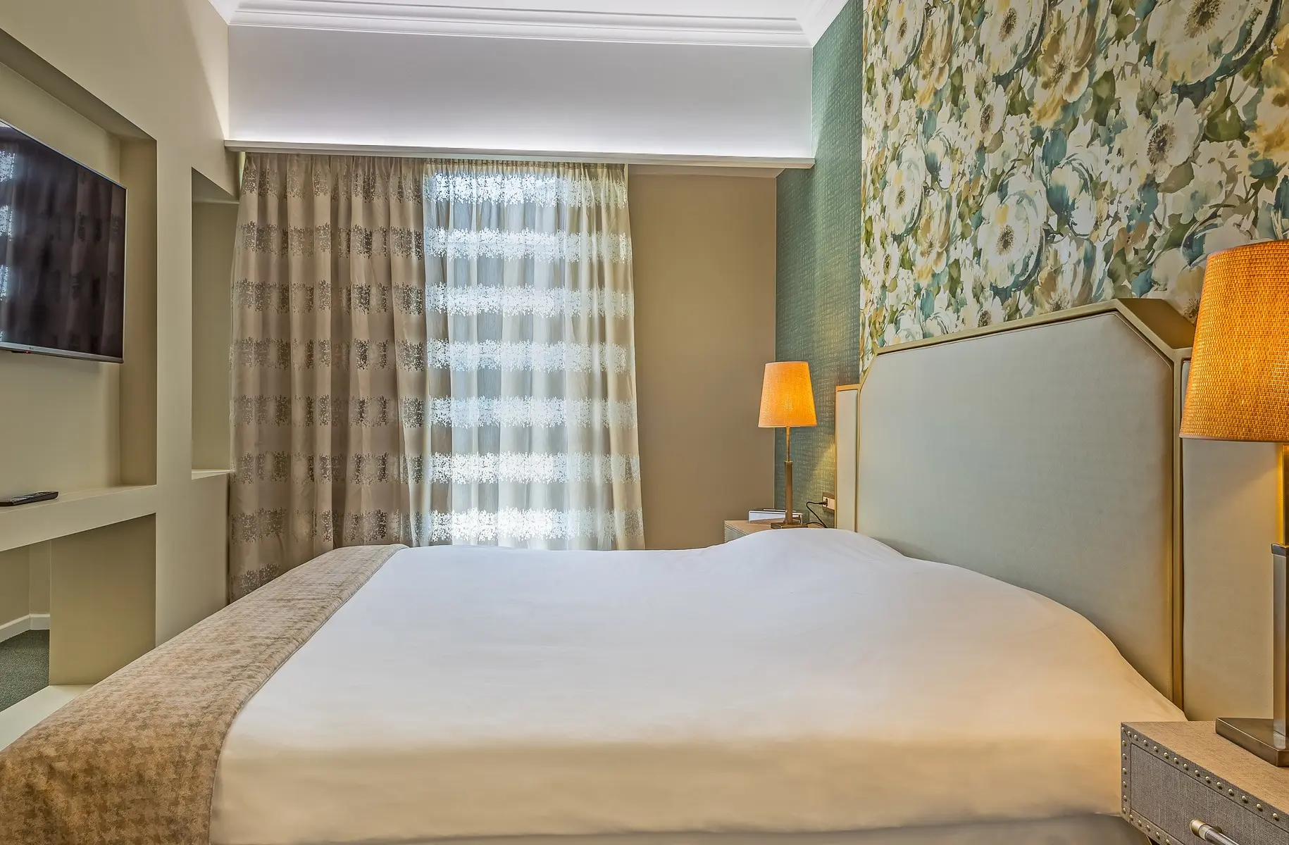 Airotel Stratos Vassilikos — AIROTEL STRATOS VASSILIKOS