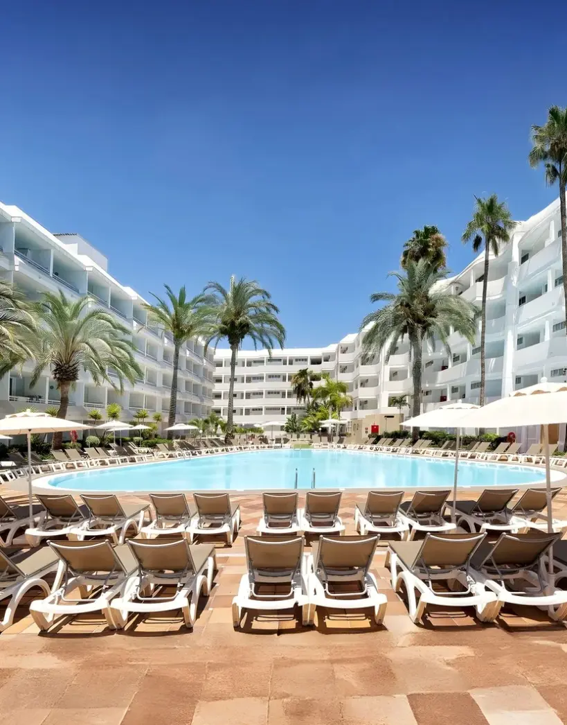 Basen w hotelu Akeah Broncemar Maspalomas