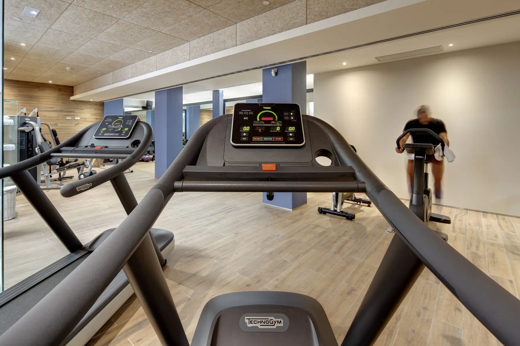 Amàre Beach Marbella — AMARE BEACH HOTEL MARBELLA