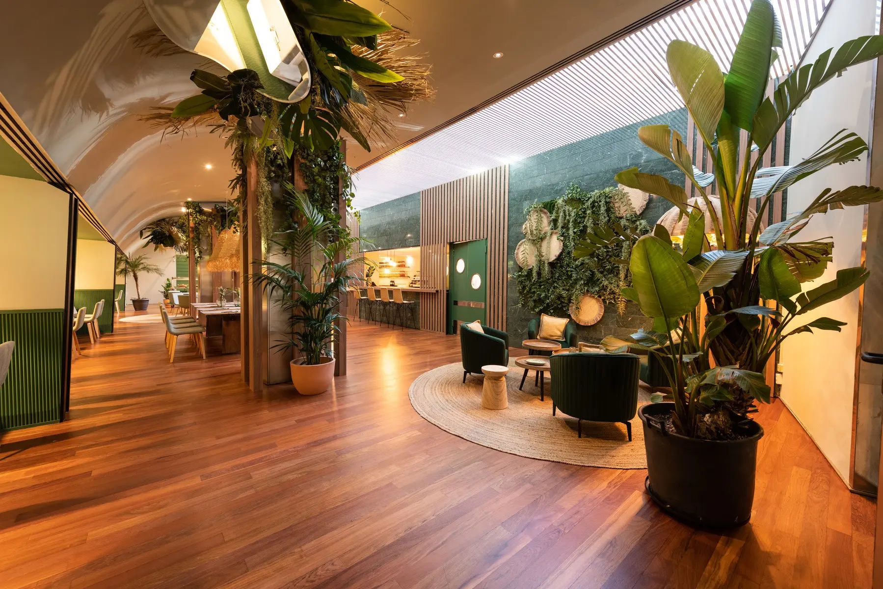 Aparthotel Atenea Barcelona — APARTHOTEL ATENEA BARCELONA