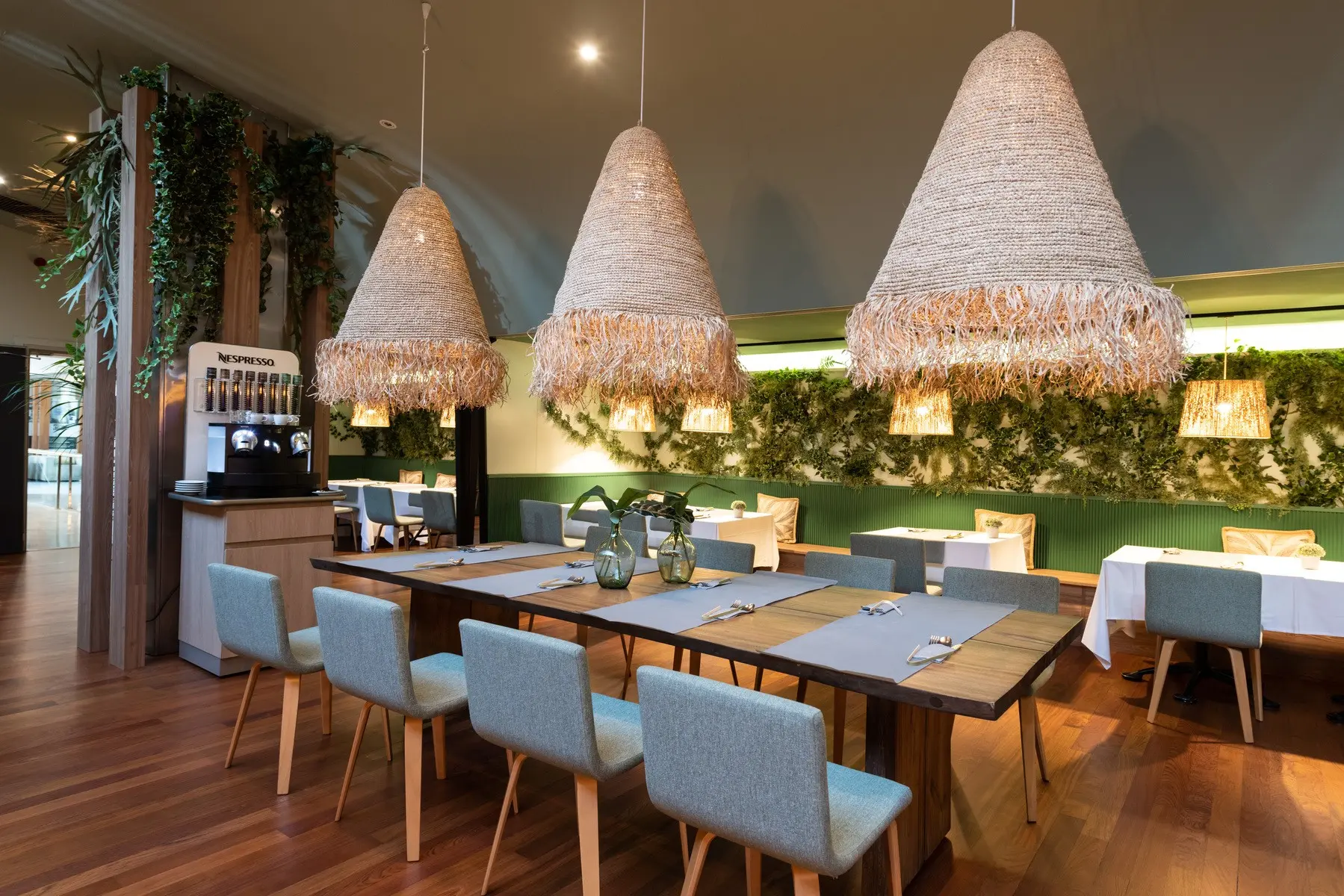 Aparthotel Atenea Barcelona — APARTHOTEL ATENEA BARCELONA