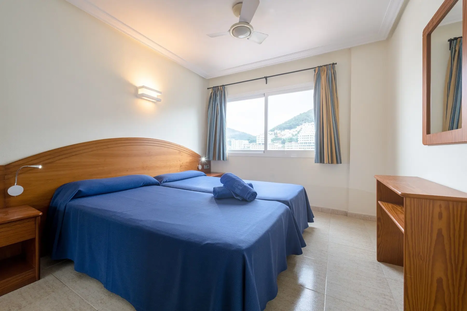 Aparthotel El Pinar — EL PINAR