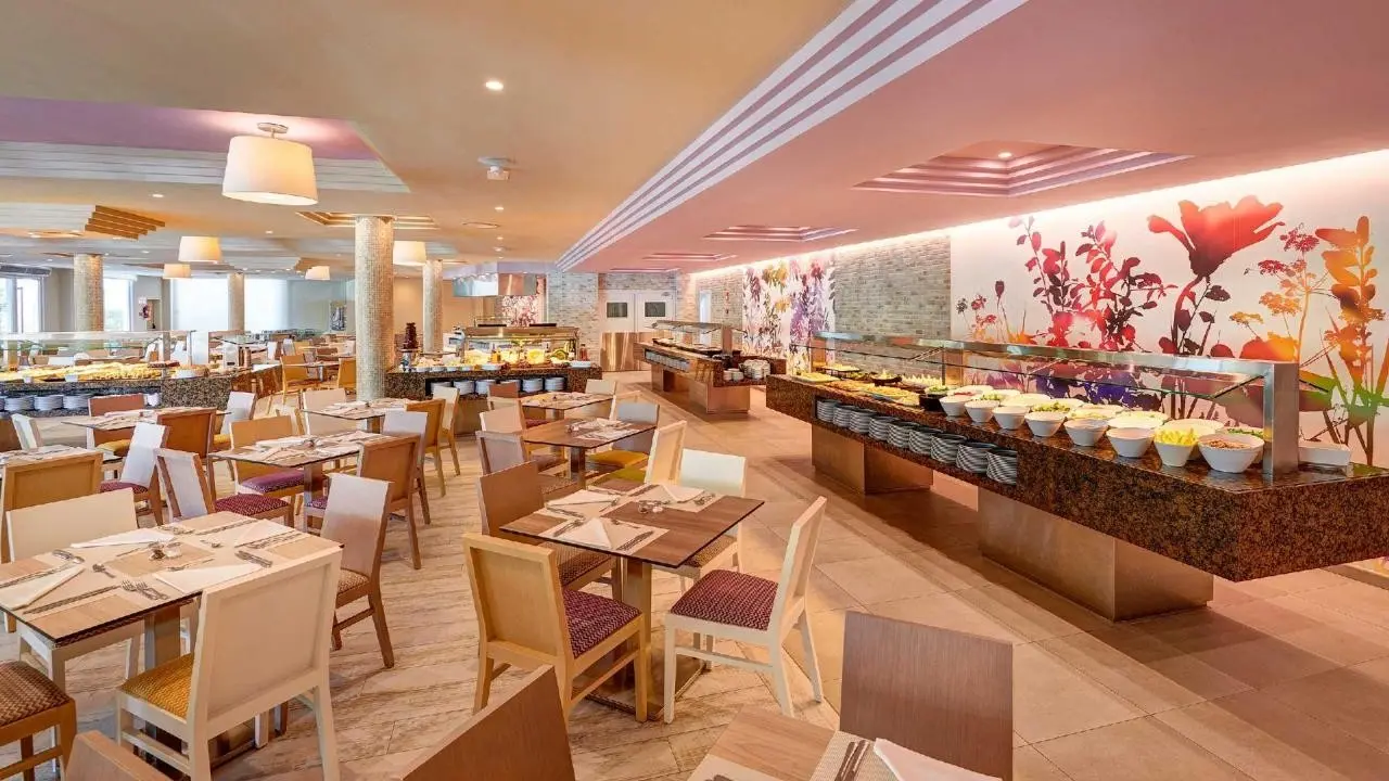 Aparthotel Protur Vista Badia — PROTUR VISTA BADIA