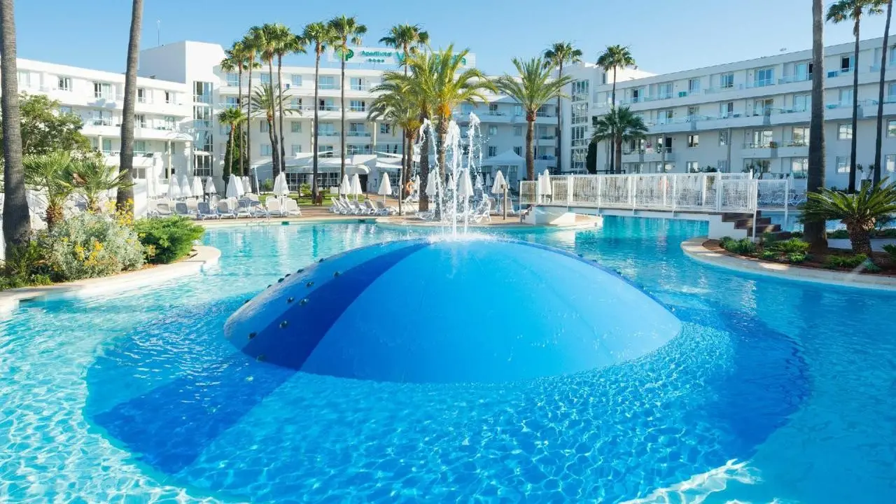 Aparthotel Protur Vista Badia — PROTUR VISTA BADIA