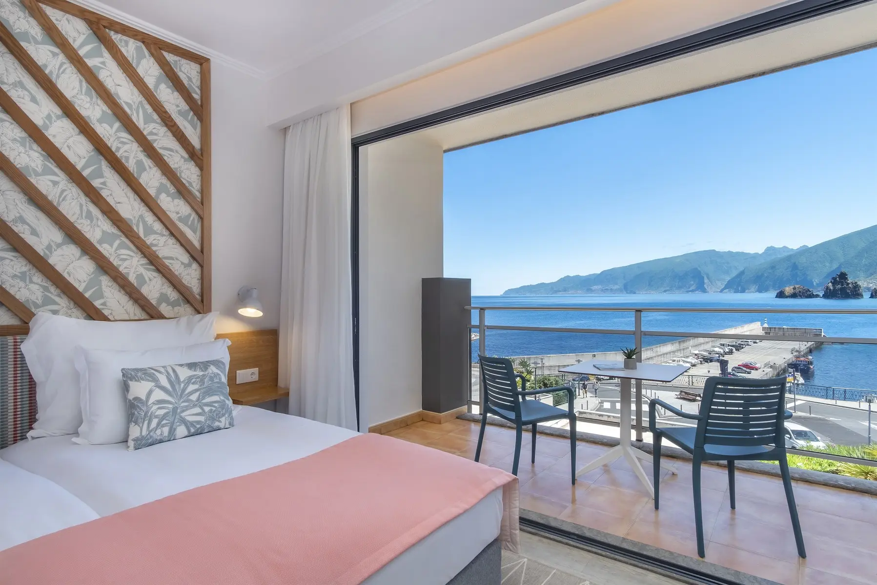 Aqua Natura Bay — AQUA NATURA BAY THE HOTEL