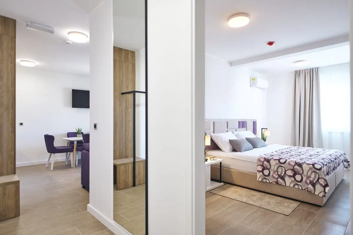 Arancini Residence — ARANCINI RESIDENCE