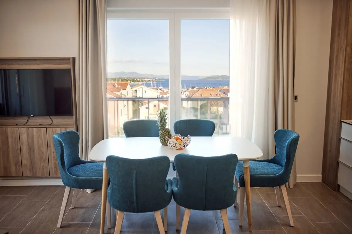 Arancini Residence — ARANCINI RESIDENCE