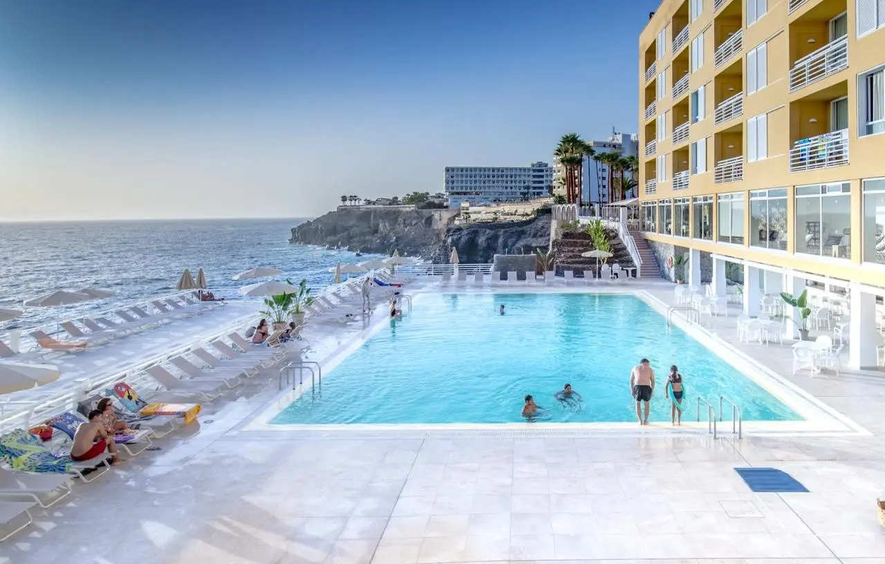 Atlantic Holiday Hotel — ATLANTIC HOLIDAY HOTEL