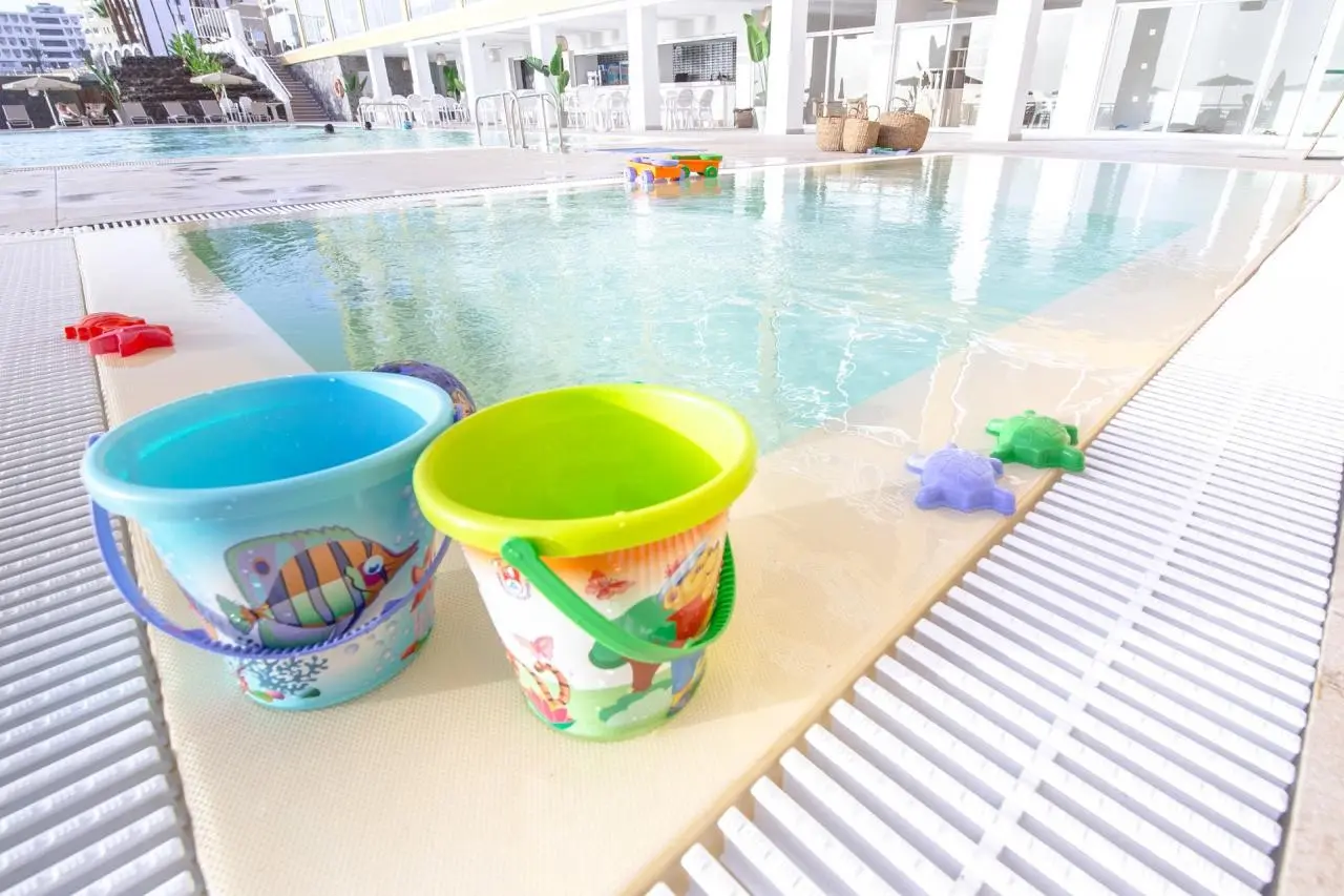 Atlantic Holiday Hotel — ATLANTIC HOLIDAY HOTEL