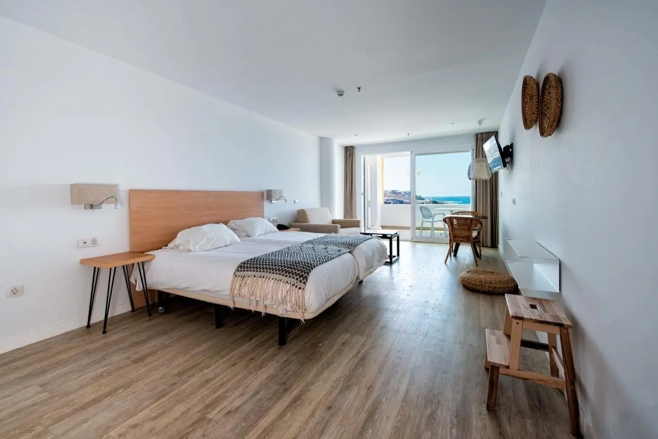 Atlantic Holiday Hotel — ATLANTIC HOLIDAY HOTEL