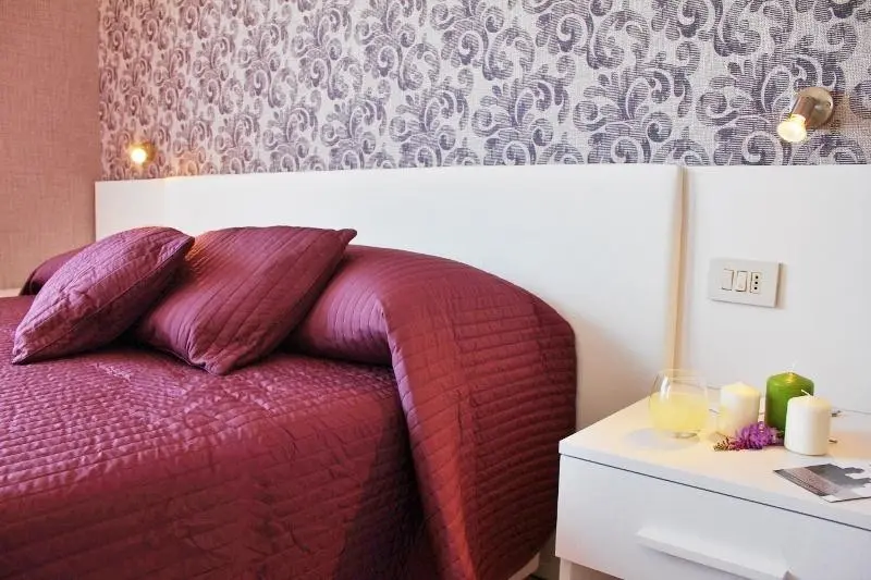 Baia Azzurra — BAIA AZZURRA