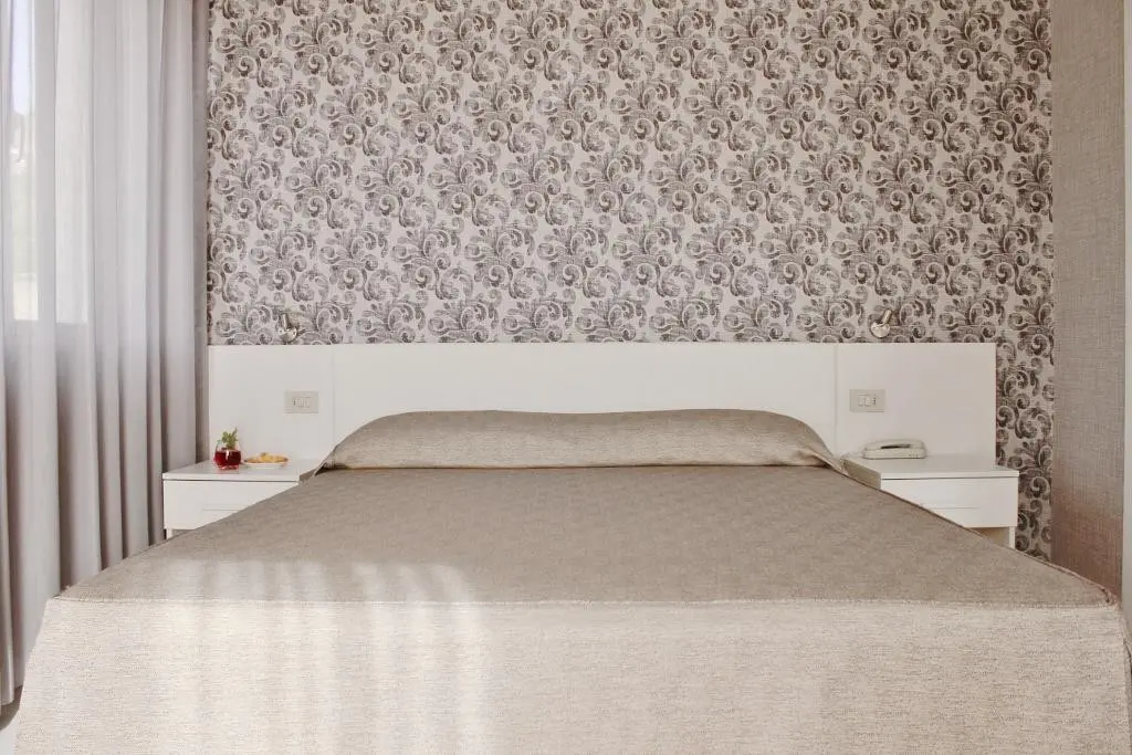 Baia Azzurra — BAIA AZZURRA