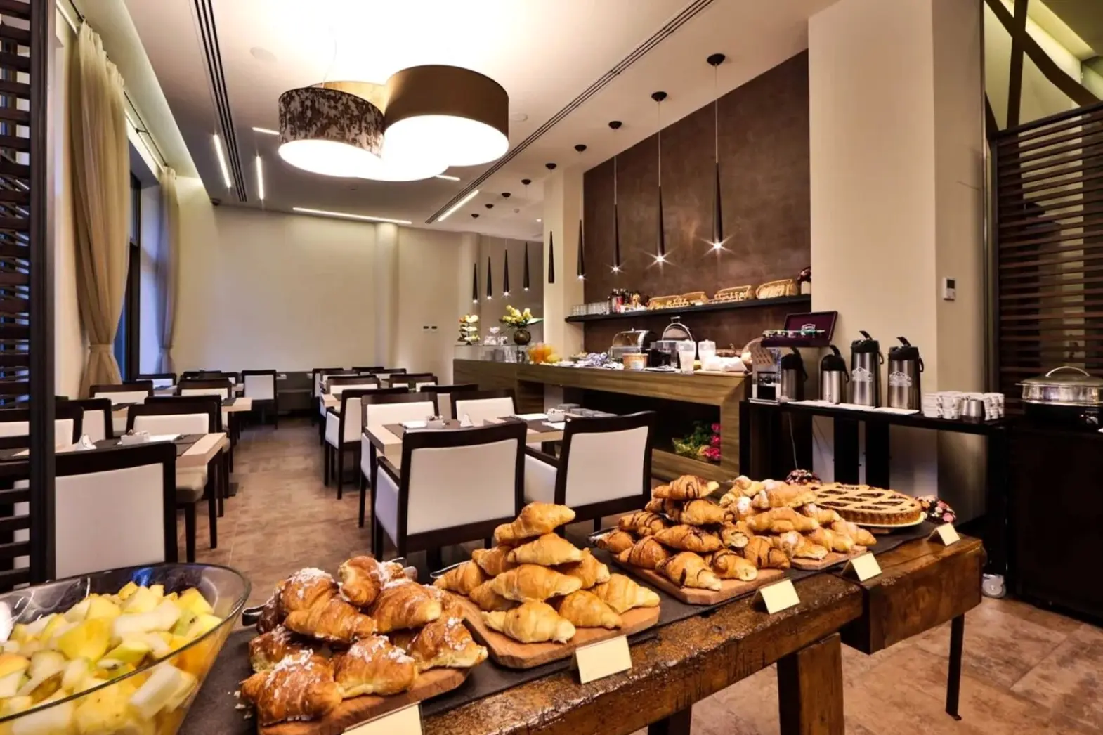 Restauracja i jedzenie w hotelu Best Western Madison