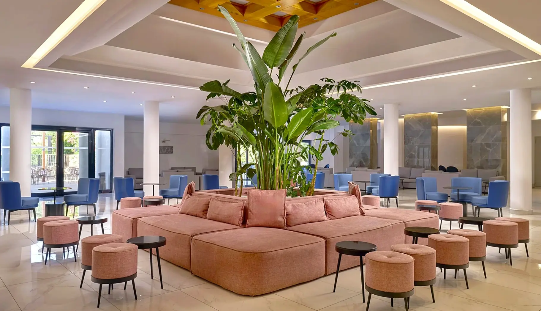 Lobby hotelu Blue Sea Holiday Village