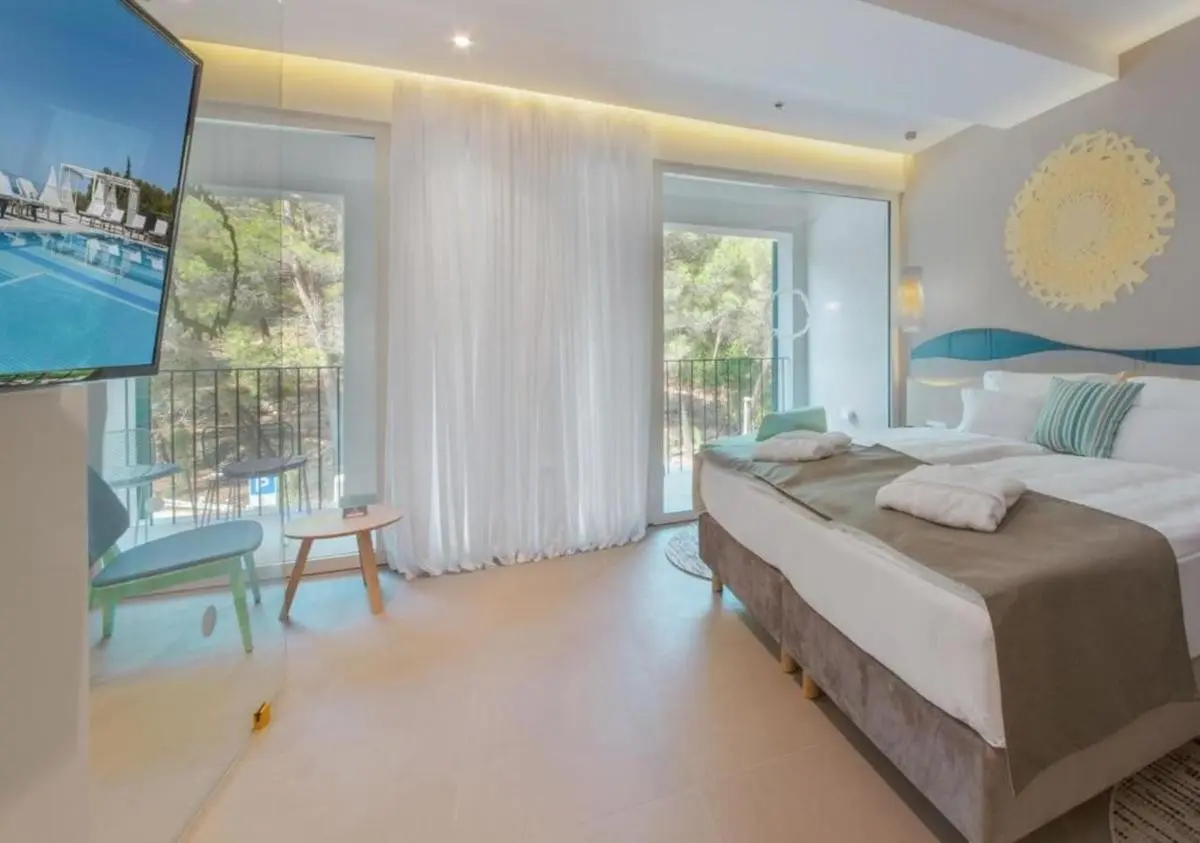 Bluesun Hotel Jadran — BLUESUN HOTEL JADRAN