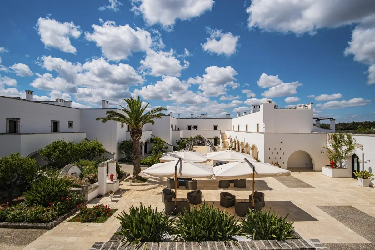 Borgobianco Resort & Spa — BORGOBIANCO