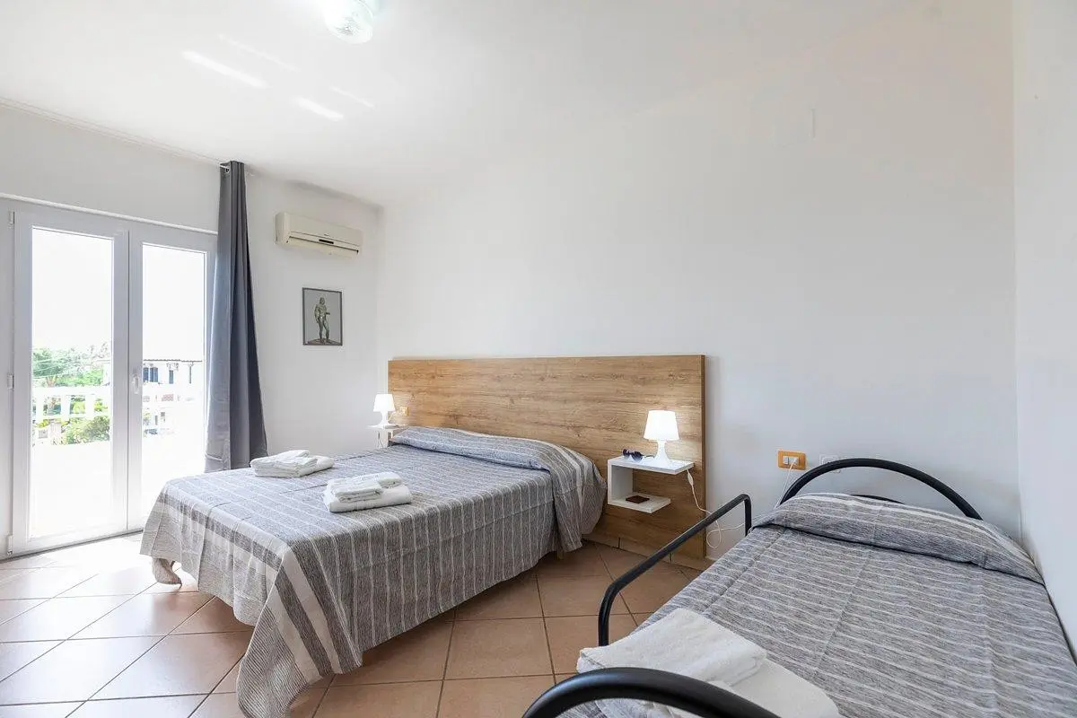 Calabrisella — CALABRISELLA