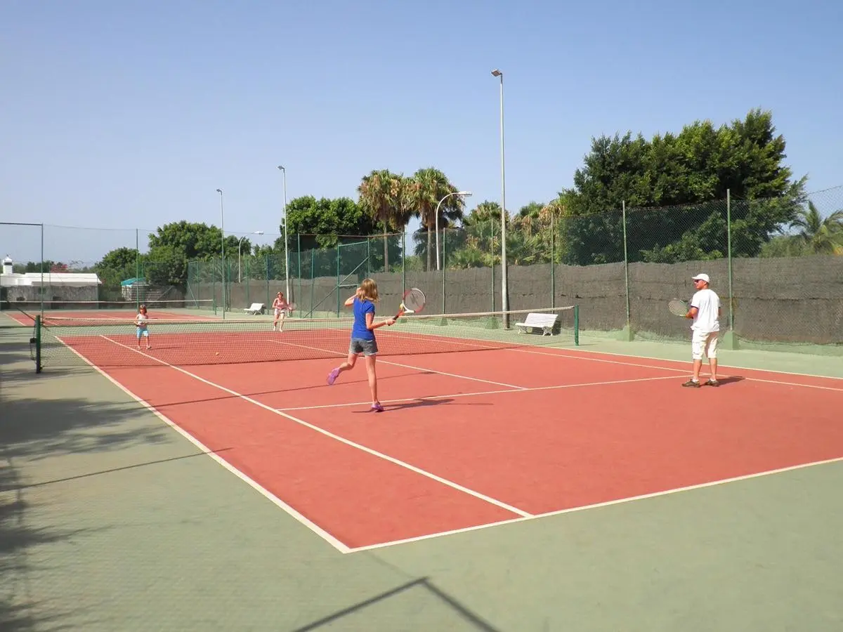 Canary Garden Club — CANARY GARDEN CLUB