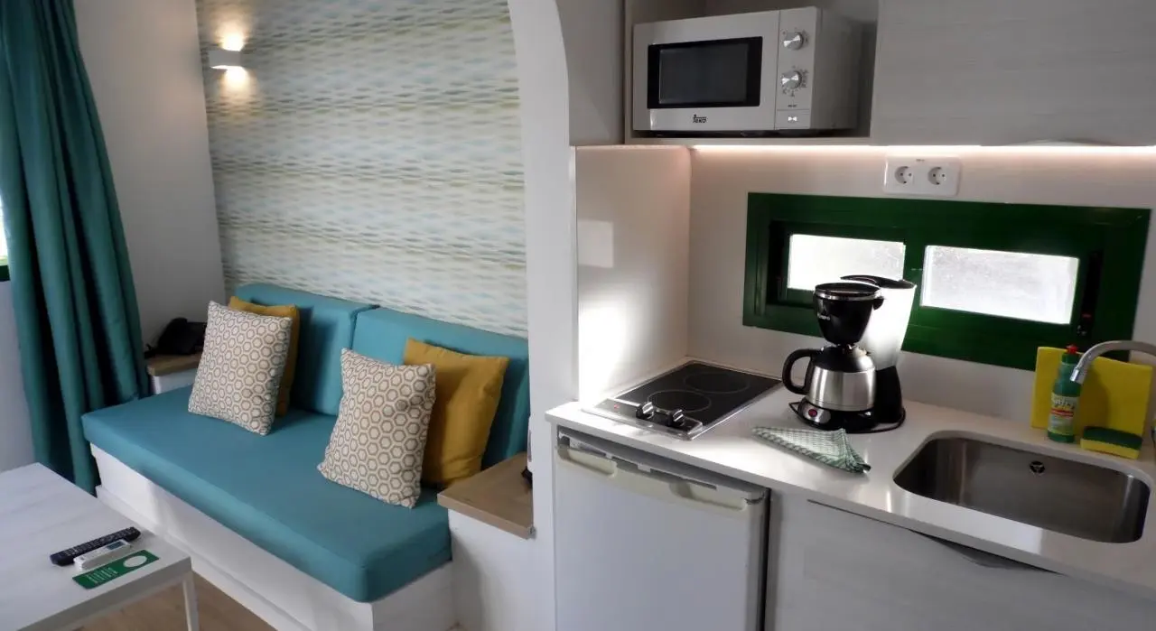 Canary Garden Club — CANARY GARDEN CLUB