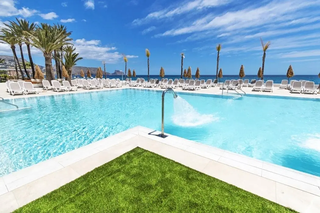 Cap Negret — CAP NEGRET