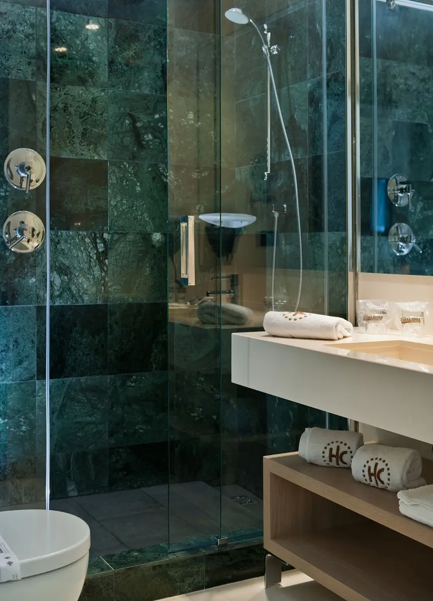 Catalonia Atocha — CATALONIA ATOCHA