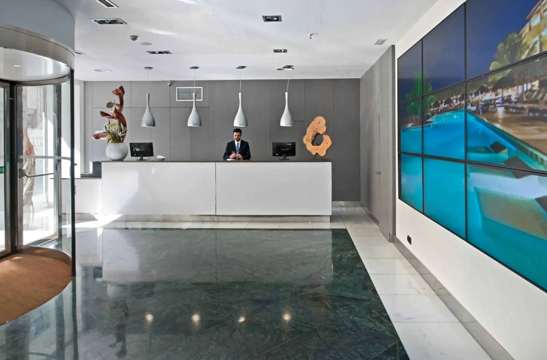 Catalonia Atocha — CATALONIA ATOCHA