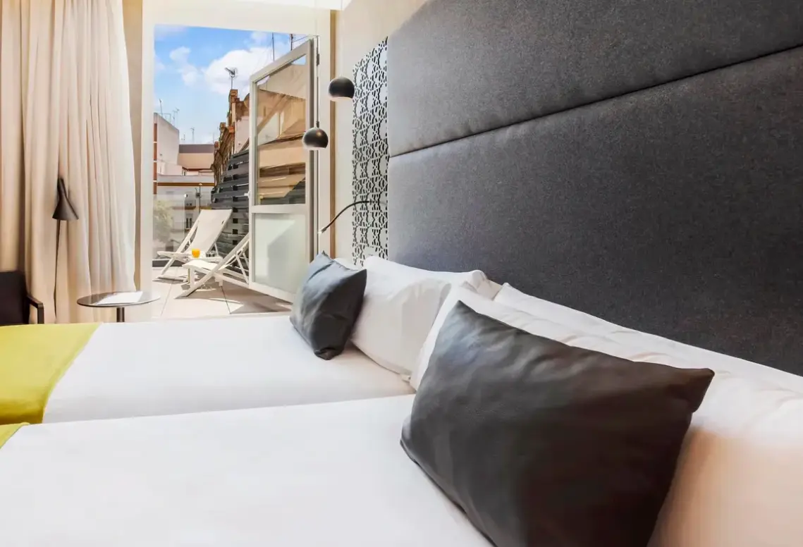 Pokój w hotelu Catalonia Giralda
