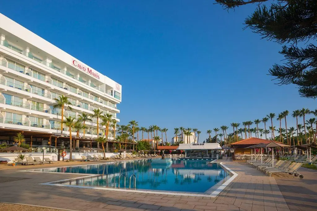 Cavo Maris Beach Hotel — CAVO MARIS BEACH