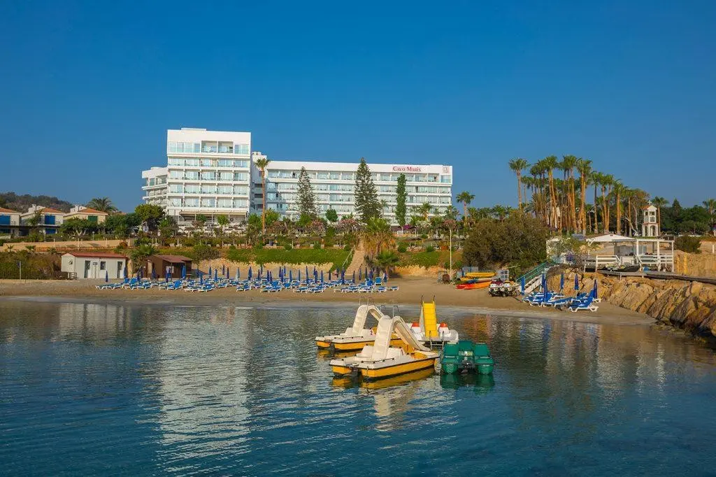 Cavo Maris Beach Hotel — CAVO MARIS BEACH