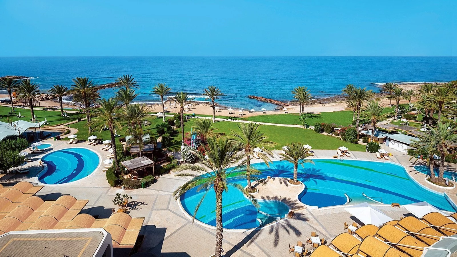 Hotel Constantinou Bros Athena Beach Hotel w Cypr - oferta last minute