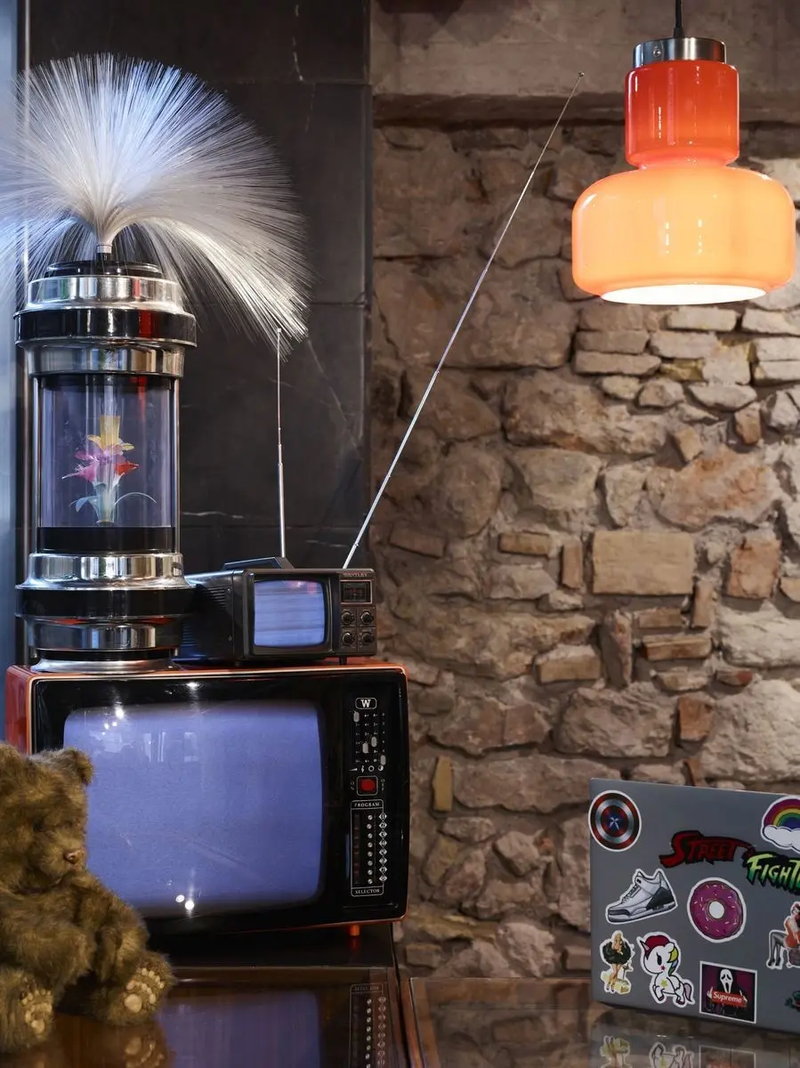 Dave Red Athens — DAVE RED ATHENS