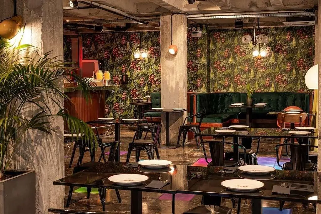 Dave Red Athens — DAVE RED ATHENS