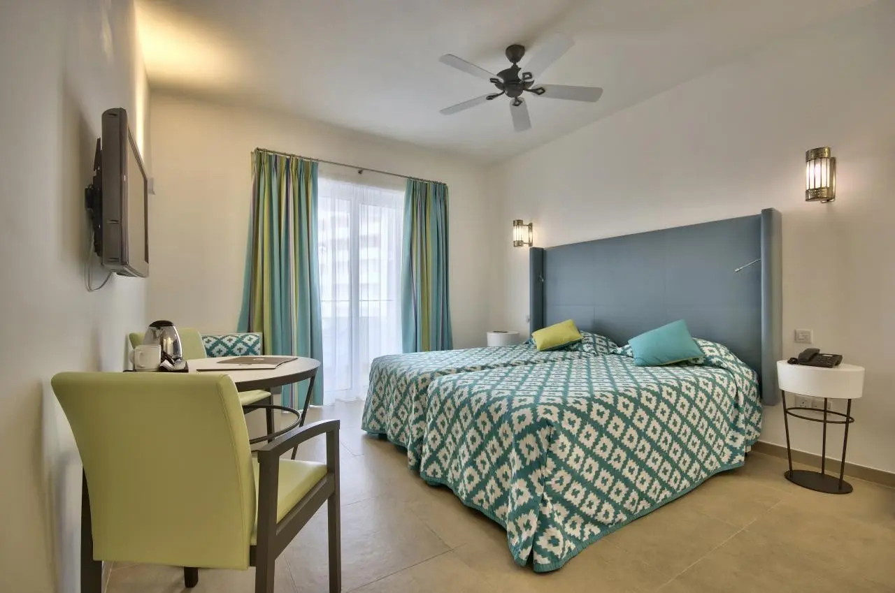 db San Antonio Hotel + Spa — db SAN ANTONIO