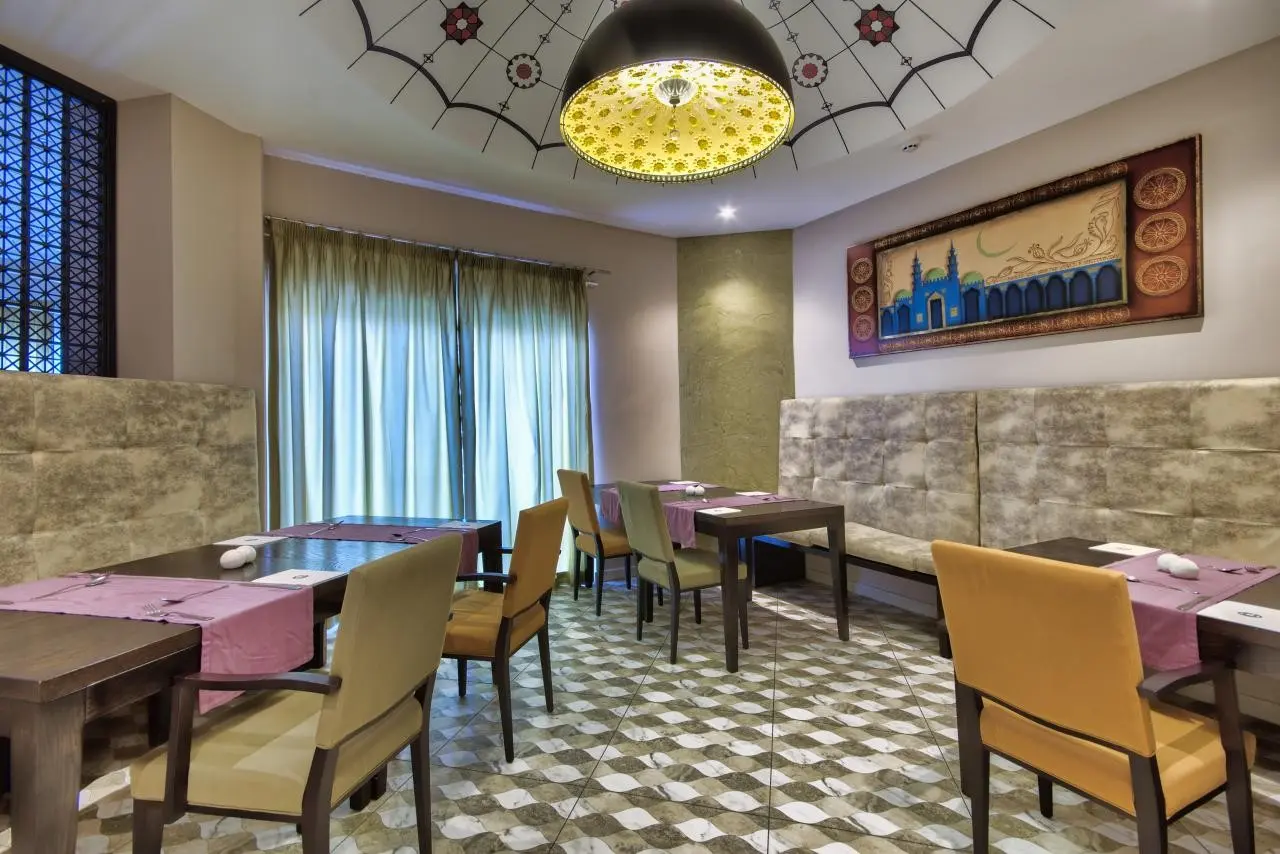 db San Antonio Hotel + Spa — db SAN ANTONIO