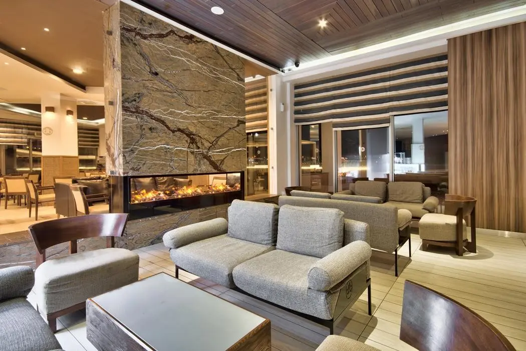 db Seabank Resort + Spa — db SEABANK RESORT & SPA