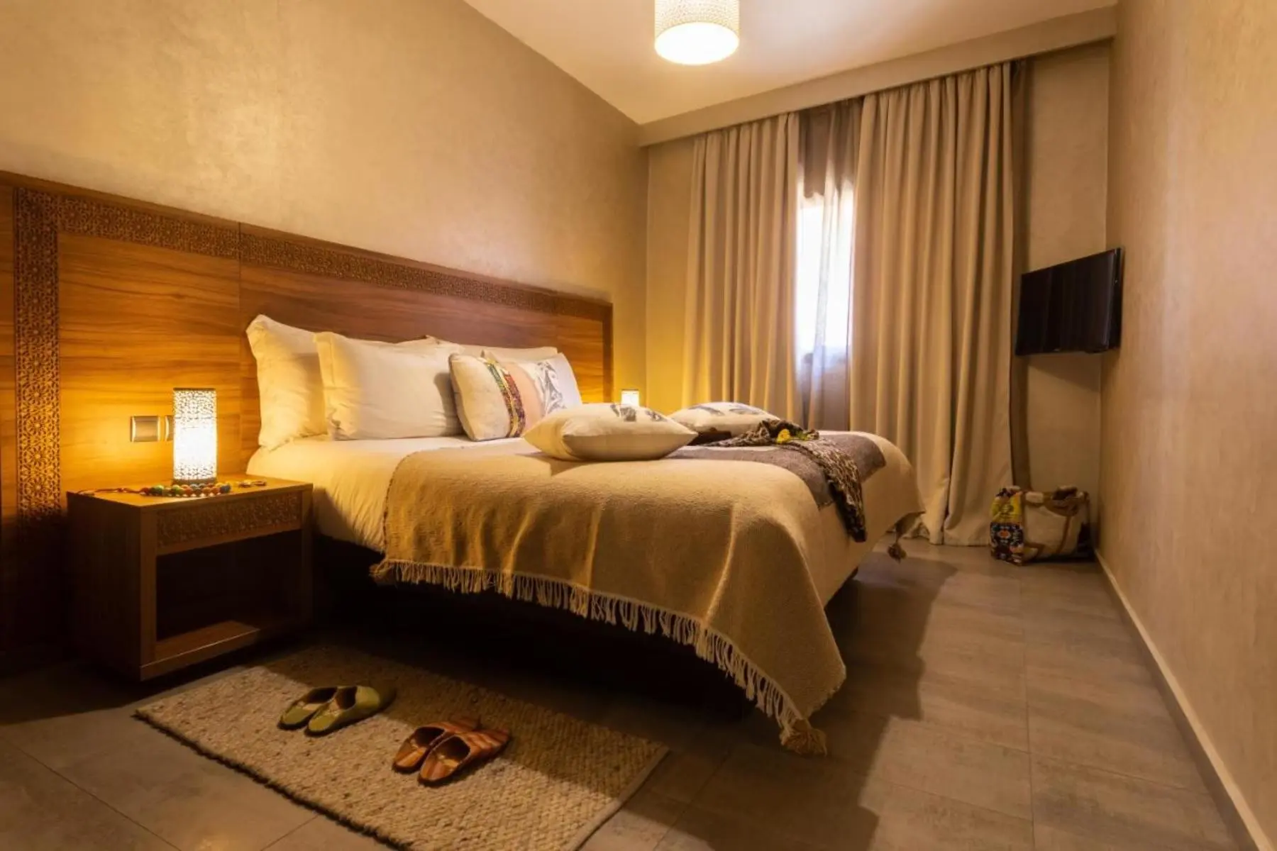 Dellarosa Hotel Suites & Spa — DELLAROSA HOTEL SUITES & SPA