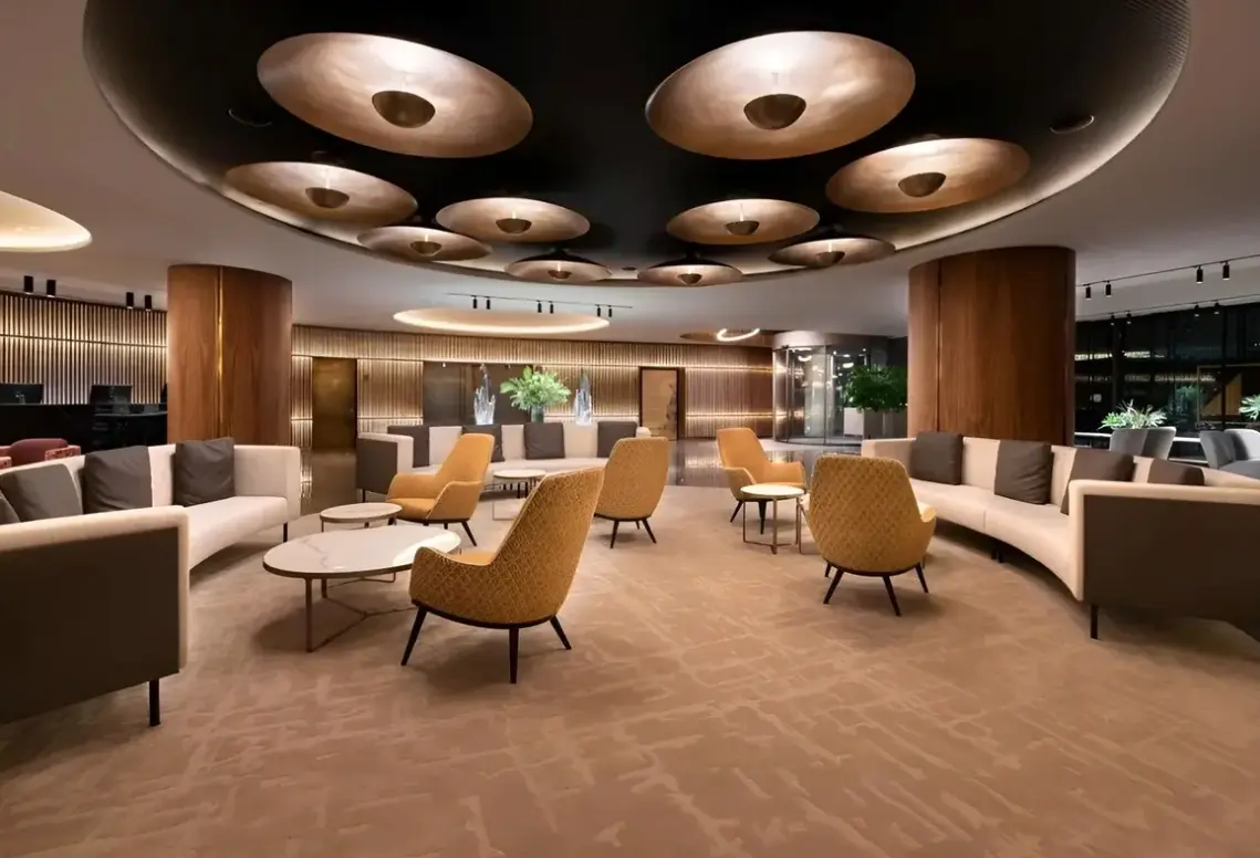 Lobby hotelu Eurostars Aliados