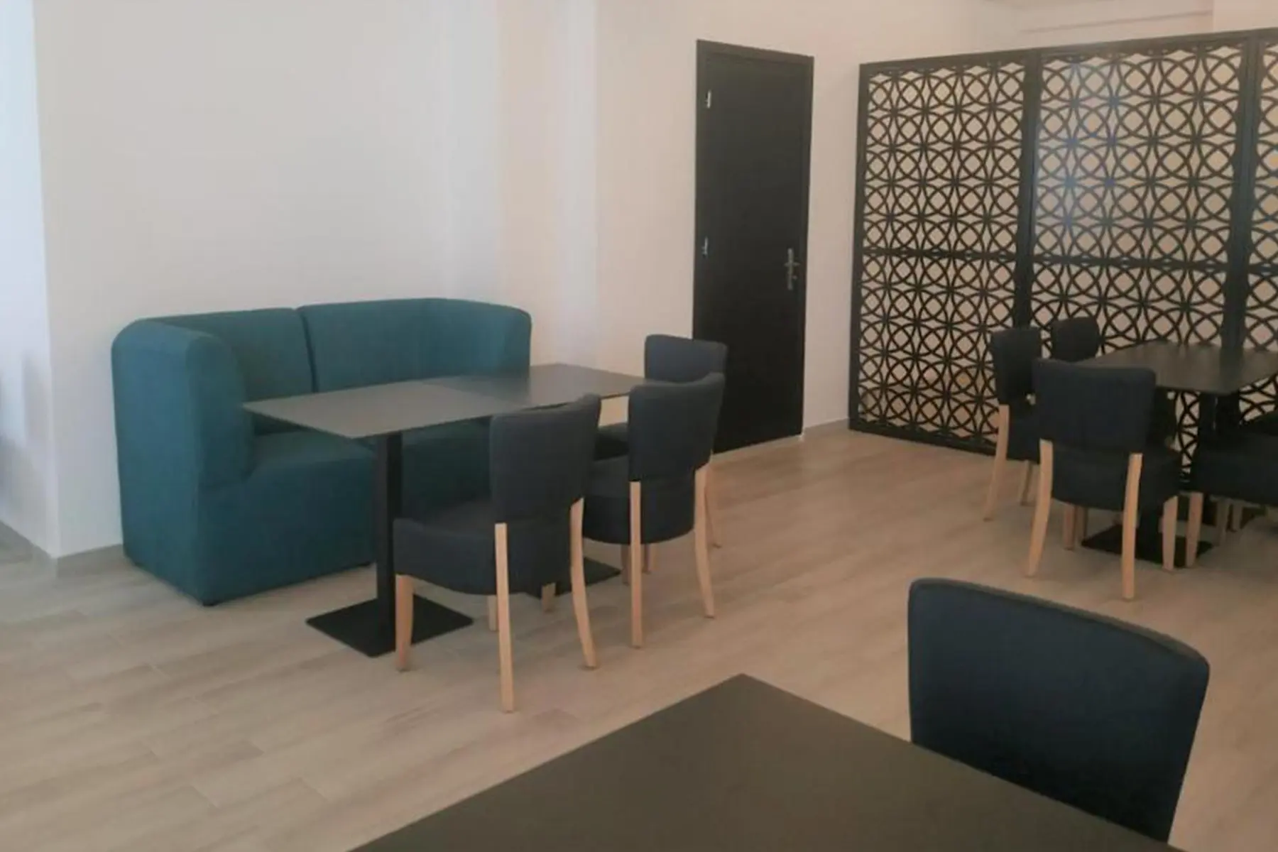 Evita Asty — EVITA ASTY