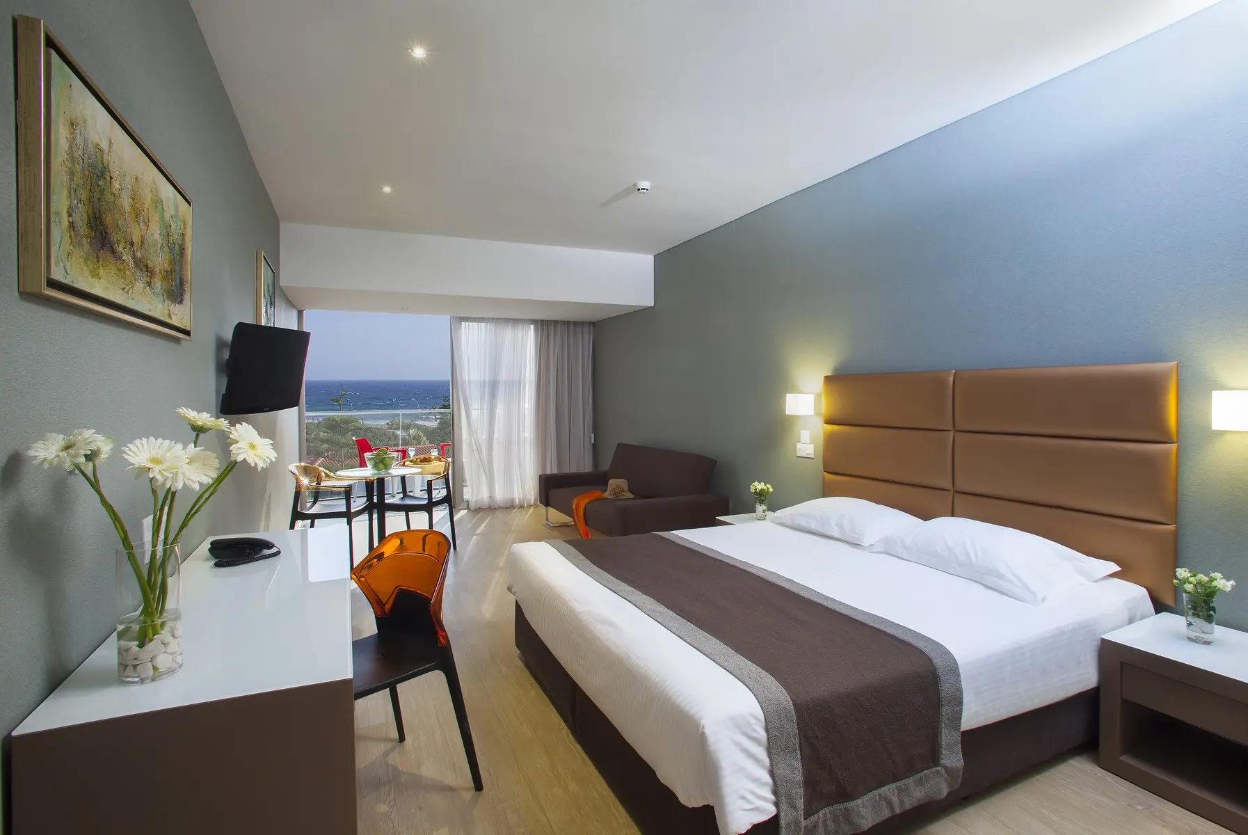 Faros Hotel — FAROS