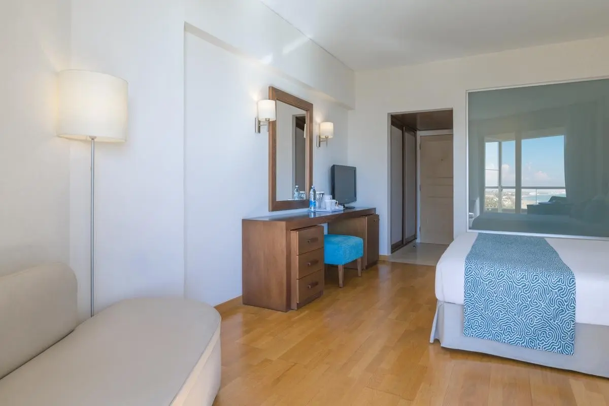 Golden Bay Beach — GOLDEN BAY BEACH