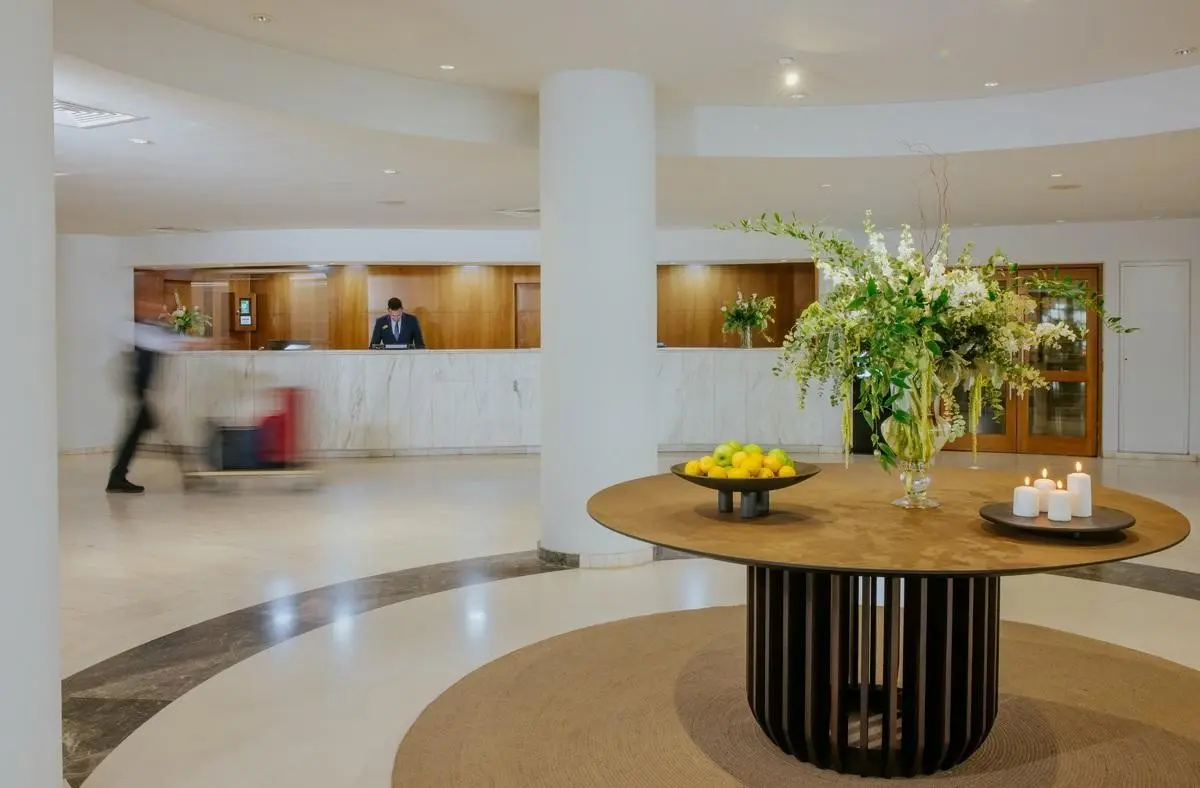 Golden Bay Beach — GOLDEN BAY BEACH