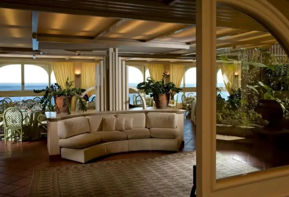 Lobby hotelu Grand Hotel Baia Verde