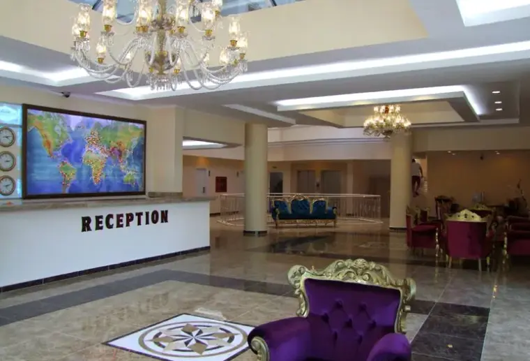 Lobby hotelu Grand Mir'amor