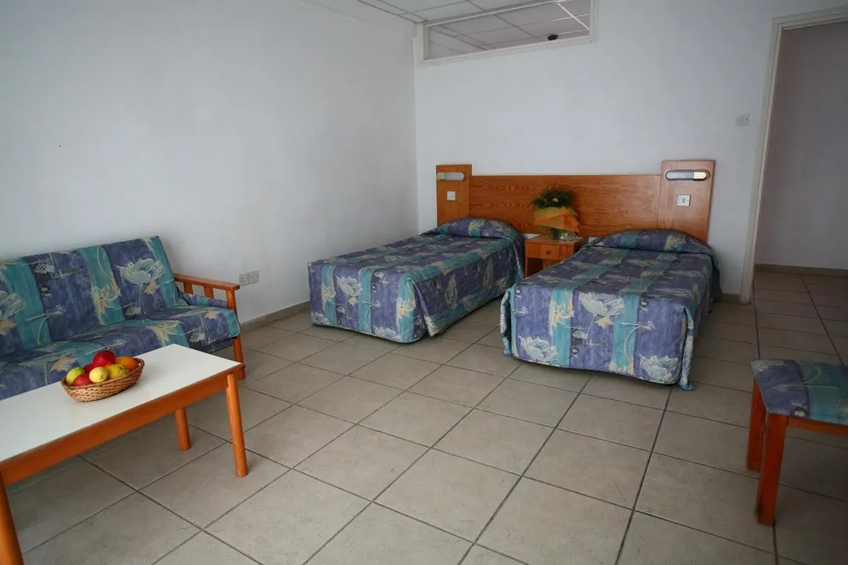 Green Bungalows Hotel Apartments — GREEN BUNGALOWS HOTEL APARTMENTS