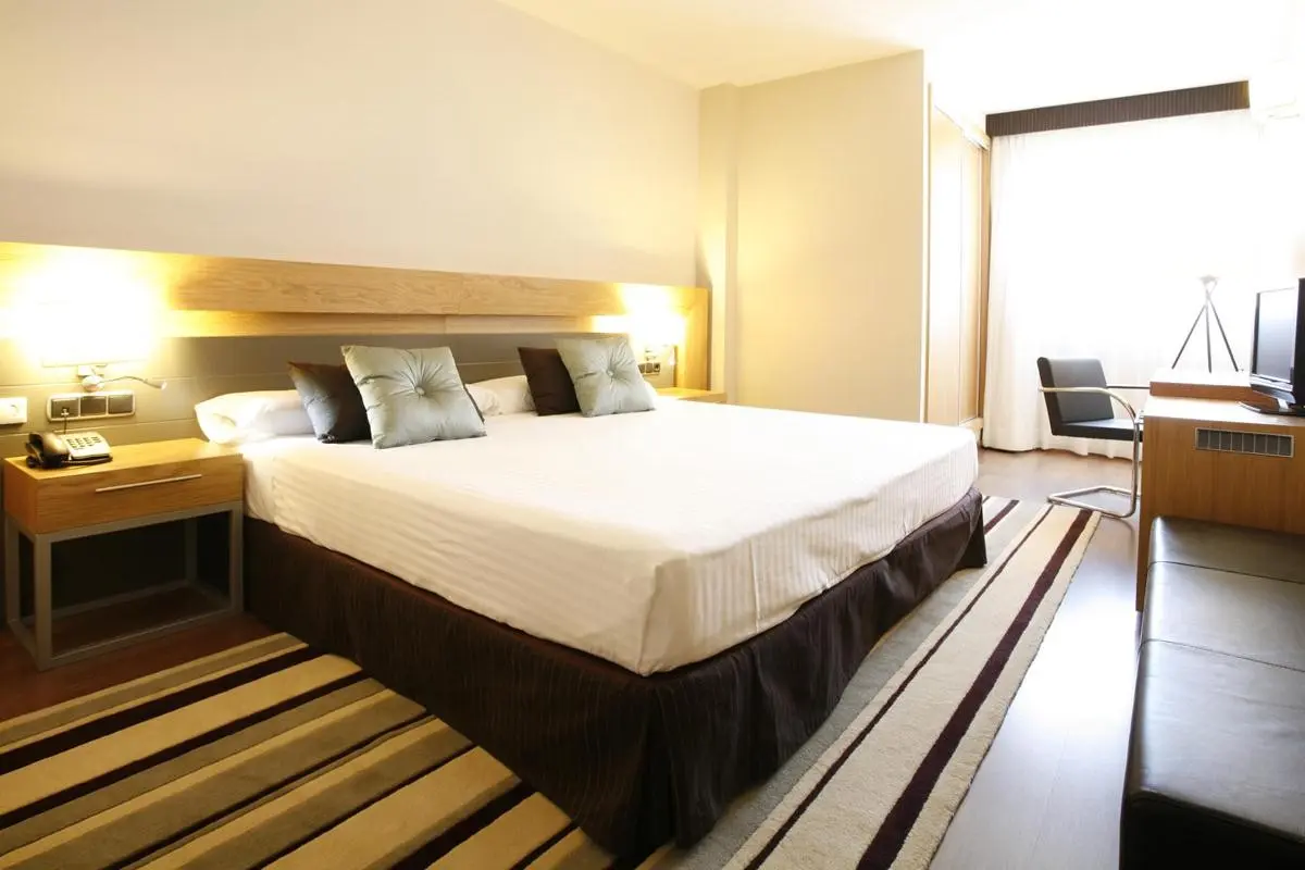 Pokój w hotelu Guadalmedina