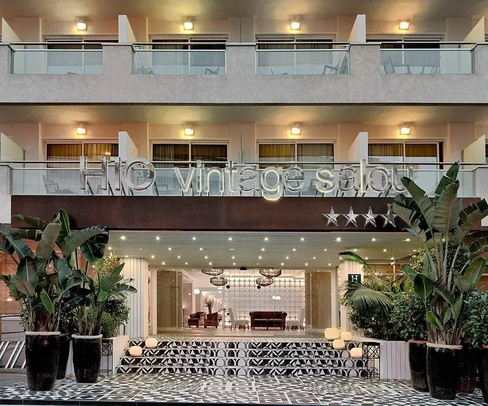 H10 Mediterranean Village — H10 VINTAGE SALOU