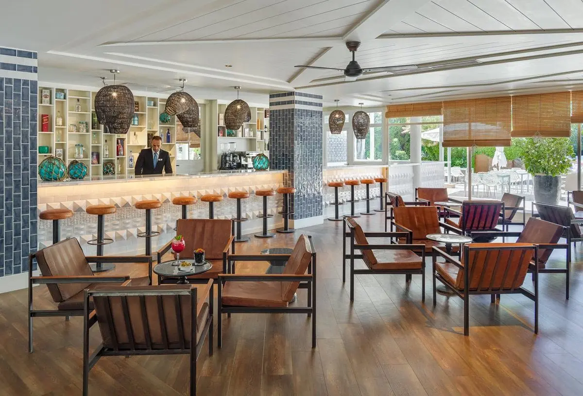 H10 Mediterranean Village — H10 VINTAGE SALOU